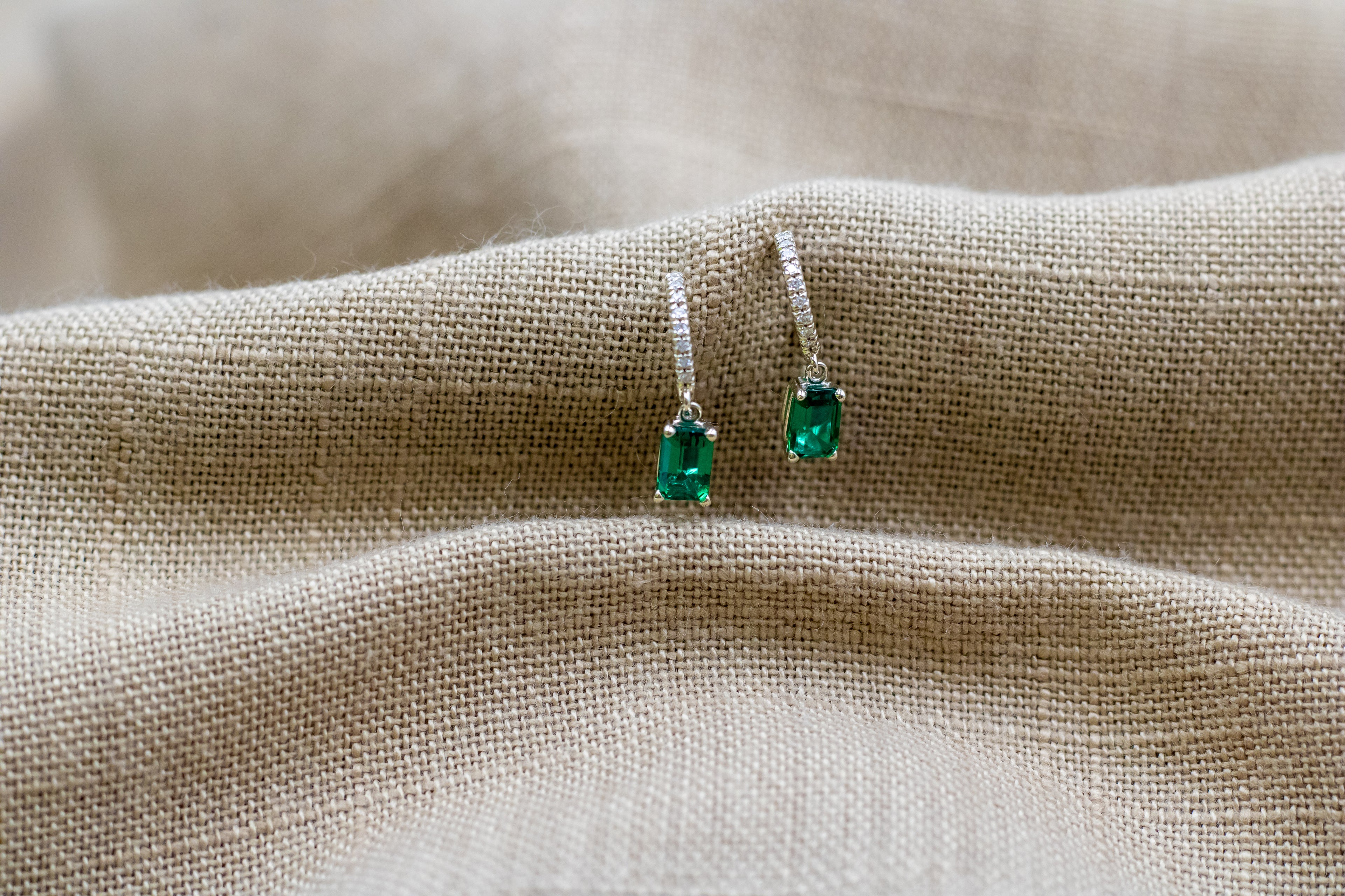 Aretes Ata